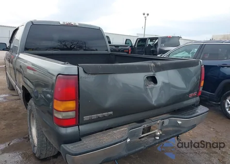 2001 GMC Sierra 1500 Sle z USA, uszkodzony, nr VIN 2GTEC19T711272017